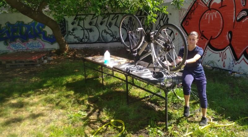 “Open bike workshop”